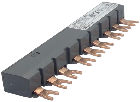 Link set for 3 GMS-32H breakers