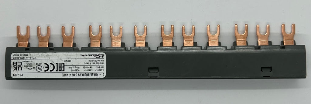 Link set for 4 GMS-32H breakers