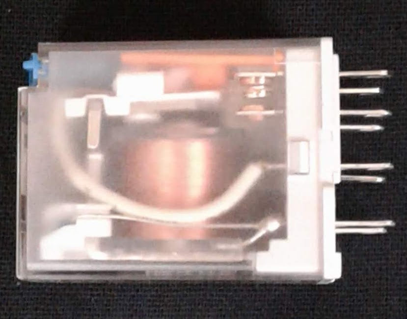 Carlo Relay, 2 Pole, 8 Pin, 10A, 24VDC  -  replaced by RMIA21024VDC